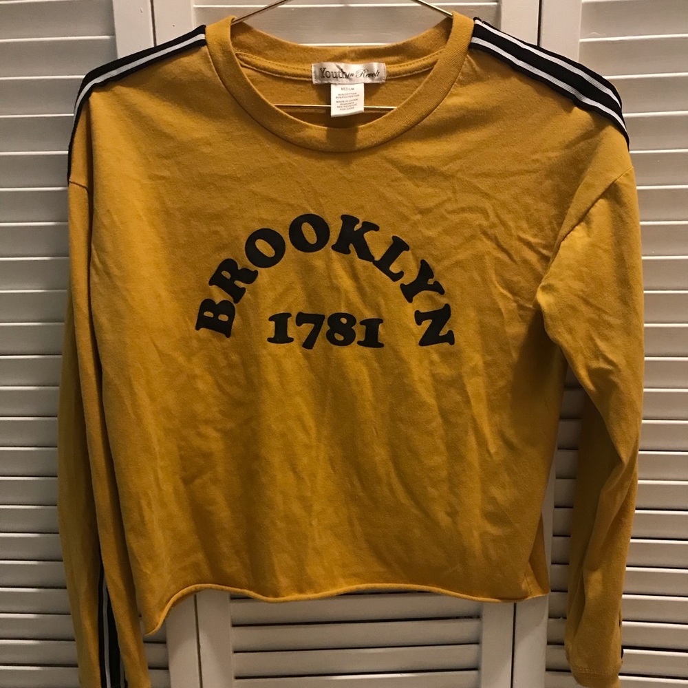 Cute cropped hoodie
